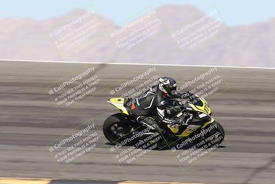 media/May-10-2025-Race Pace (Sat) [[db32fef2da]]/Vested/3-Bowl Set 1 (9am)/